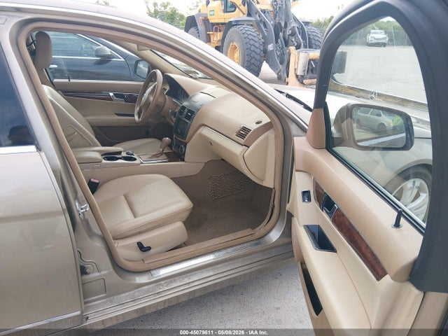 Продаж на аукціоні авто 2008 Mercedes-benz C 300 Luxury/sport, vin: WDDGF54XX8F030753, номер лоту: 45079611