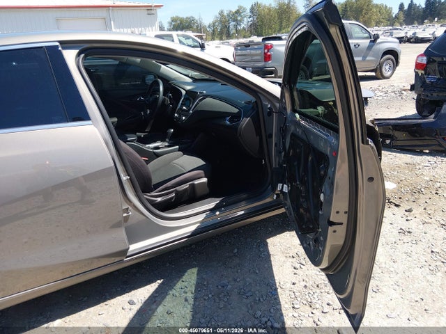 Aukcja sprzedaży 2017 Chevrolet Malibu 1lt, vin: 1G1ZE5ST1HF179177, numer aukcji: 45079651