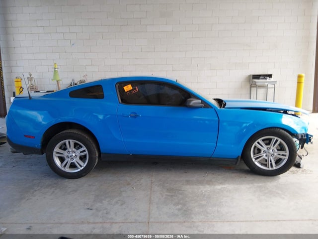 2012 Ford Mustang V6 მანქანა იყიდება აუქციონზე, vin: 1ZVBP8AM6C5256734, აუქციონის ნომერი: 45079659