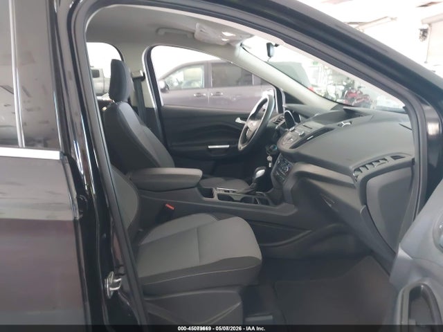 1FMCU9GD1JUD08864 Ford ESCAPE SE