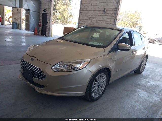 1FADP3R46JL296121 Ford FOCUS ELECTRIC