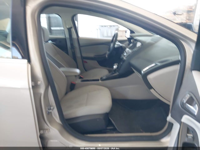 1FADP3R46JL296121 Ford FOCUS ELECTRIC