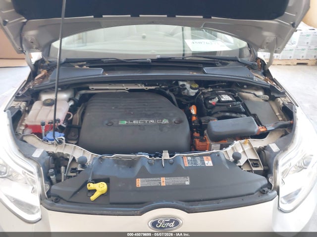 1FADP3R46JL296121 Ford FOCUS ELECTRIC