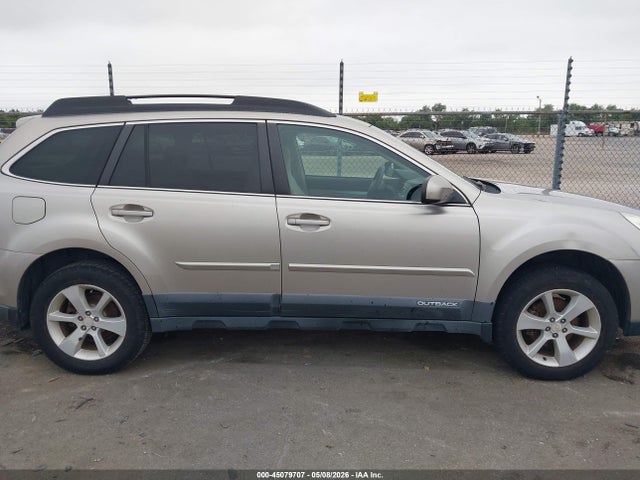 Продаж на аукціоні авто 2014 Subaru Outback 2.5i Premium, vin: 4S4BRCCC5E1284132, номер лоту: 45079707