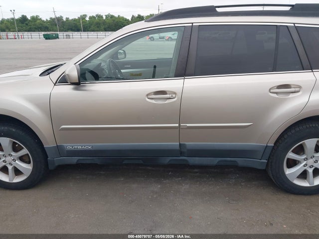 Продаж на аукціоні авто 2014 Subaru Outback 2.5i Premium, vin: 4S4BRCCC5E1284132, номер лоту: 45079707