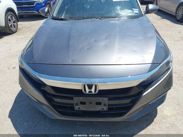 Продаж на аукціоні авто 2018 Honda Accord Hybrid Touring, vin: 1HGCV3F98JA011041, номер лоту: 45079753