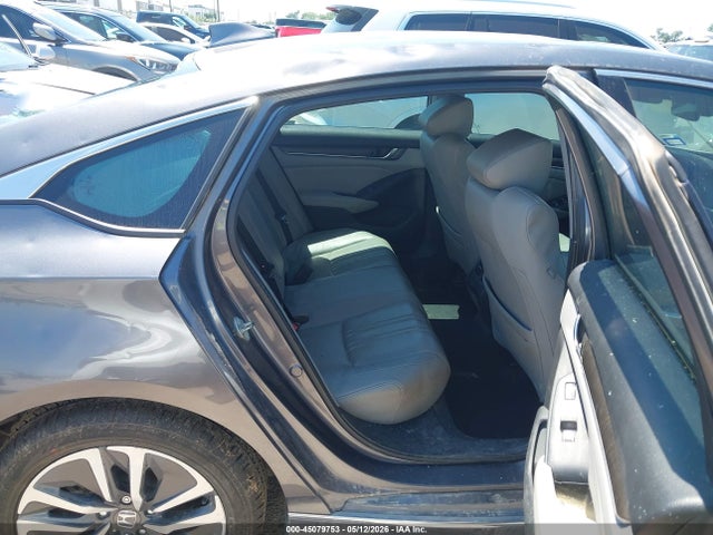 Продаж на аукціоні авто 2018 Honda Accord Hybrid Touring, vin: 1HGCV3F98JA011041, номер лоту: 45079753