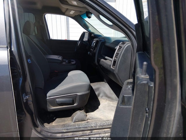 45079788 :رقم المزاد ، 1C6RR7FT7GS102344 vin ، 2016 Ram 1500 Tradesman مزاد بيع