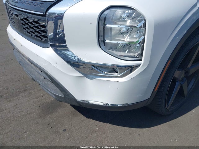 JA4J3TA86PZ015958 Mitsubishi Outlander Es 2.5 2wd