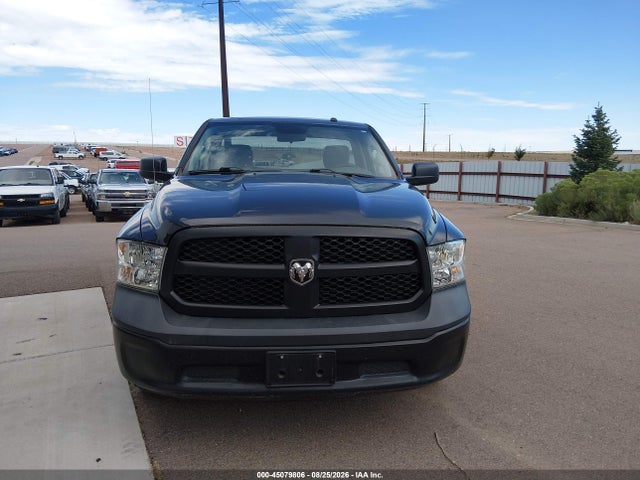 45079806 :رقم المزاد ، 3C6JR6DG2KG572150 vin ، 2019 Ram 1500 Classic Tradesman  4x2 8' Box مزاد بيع