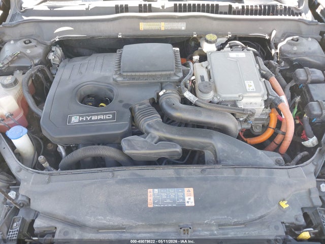 3FA6P0LUXKR174316 Ford Fusion Hybrid Se