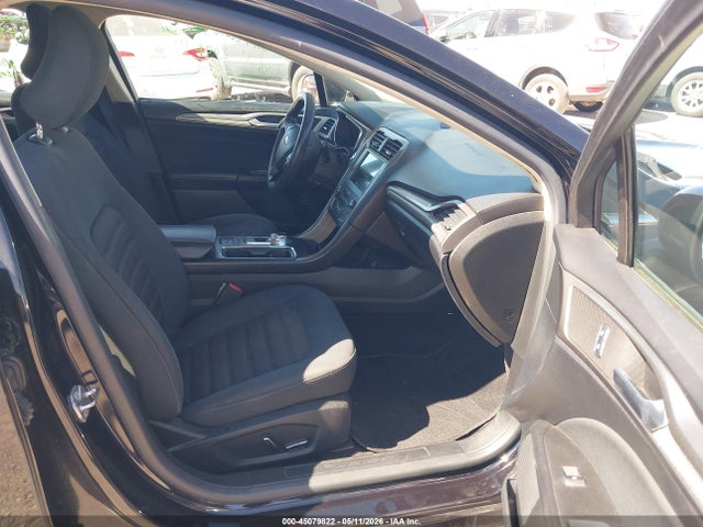 3FA6P0LUXKR174316 Ford Fusion Hybrid Se