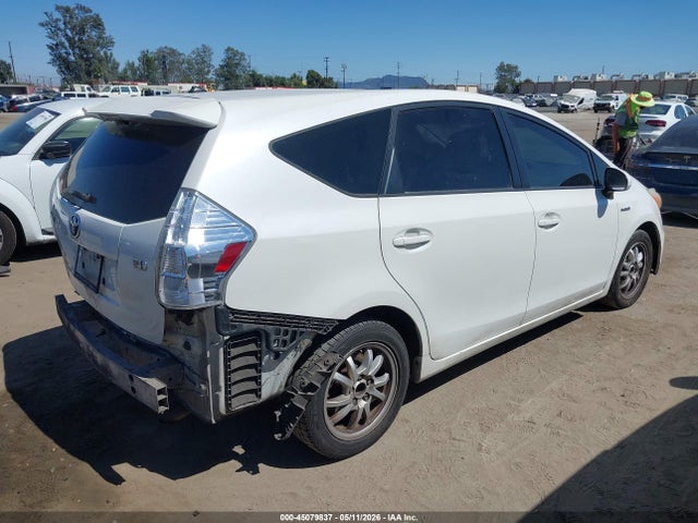 45079837 :رقم المزاد ، JTDZN3EU7D3260454 vin ، 2013 Toyota Prius V Two مزاد بيع