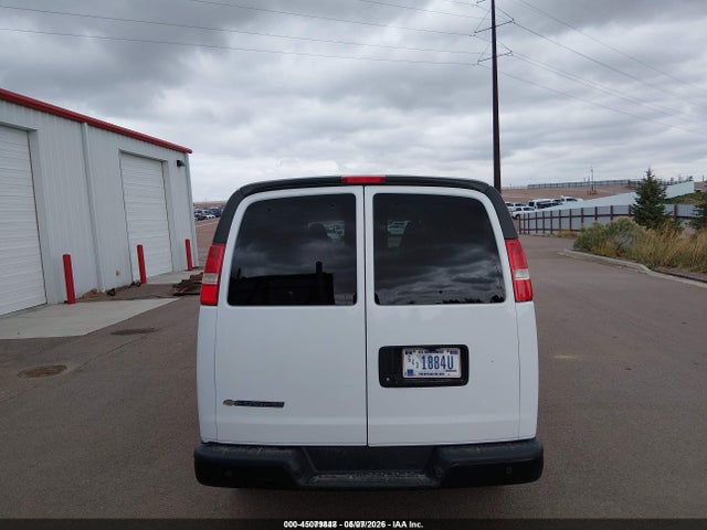 2017 Chevrolet Express 2500 Work Van მანქანა იყიდება აუქციონზე, vin: 1GCWGAFG3H1261161, აუქციონის ნომერი: 45079848