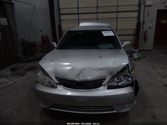 45079853 :رقم المزاد ، 4T1BE32K66U711161 vin ، 2006 Toyota Camry Le مزاد بيع
