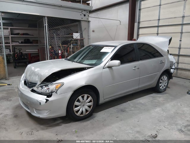 45079853 :رقم المزاد ، 4T1BE32K66U711161 vin ، 2006 Toyota Camry Le مزاد بيع
