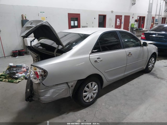 45079853 :رقم المزاد ، 4T1BE32K66U711161 vin ، 2006 Toyota Camry Le مزاد بيع