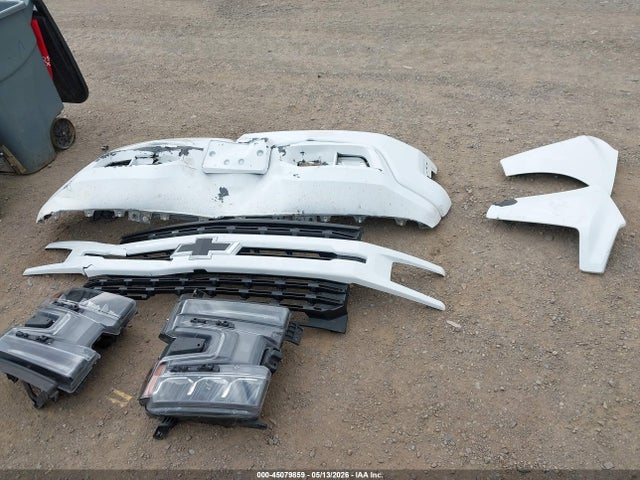 1GCUYEED1NZ116040 Chevrolet Silverado 1500 Ltd 4wd Short Bed Rst