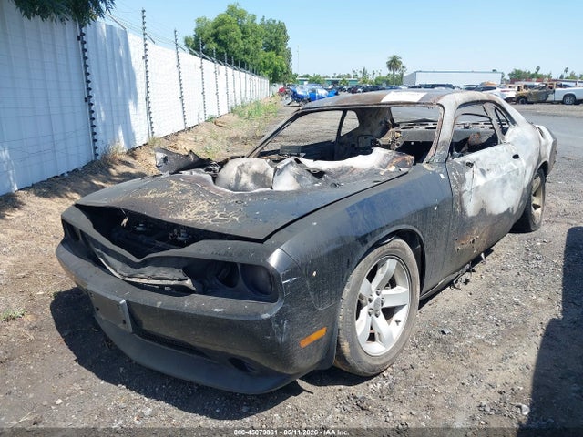 Dodge Challenger Sxt 2014 2C3CDYAG1EH293877 Image 2