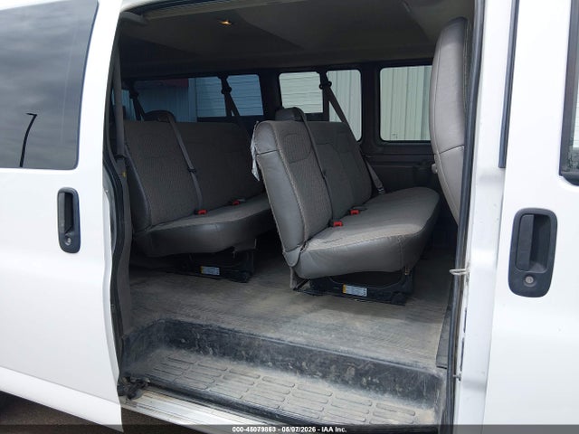 45079863 :رقم المزاد ، 1GAZGPFG8H1291927 vin ، 2017 Chevrolet Express 3500 Lt مزاد بيع