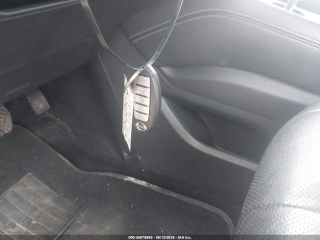 45079865 :رقم المزاد ، 5N1AZ2MHXGN166217 vin ، 2016 Nissan Murano Platinum مزاد بيع