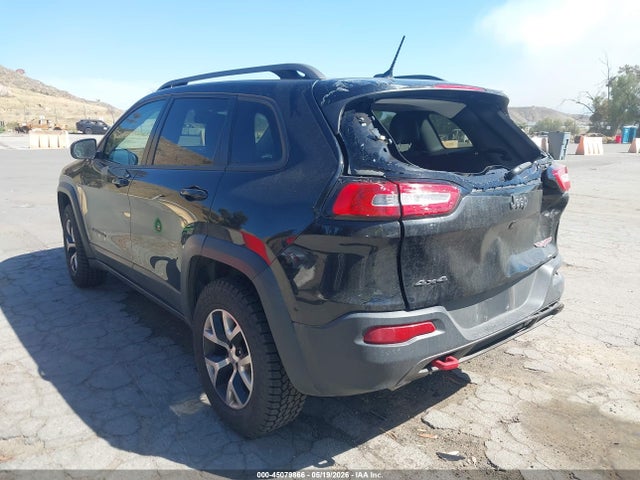 45079866 :رقم المزاد ، 1C4PJMBS3FW756641 vin ، 2015 Jeep Cherokee Trailhawk مزاد بيع