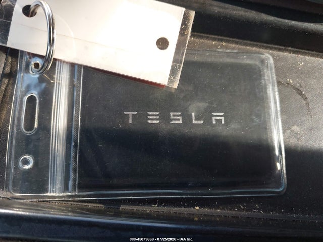 Auction sale of the 2022 Tesla Model Y Long Range Dual Motor All-wheel Drive, vin: 7SAYGDEE8NF327557, lot number: 45079868