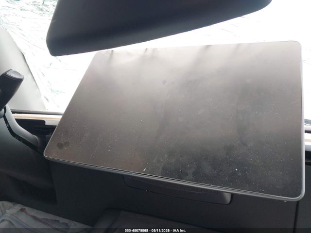 Auction sale of the 2022 Tesla Model Y Long Range Dual Motor All-wheel Drive, vin: 7SAYGDEE8NF327557, lot number: 45079868