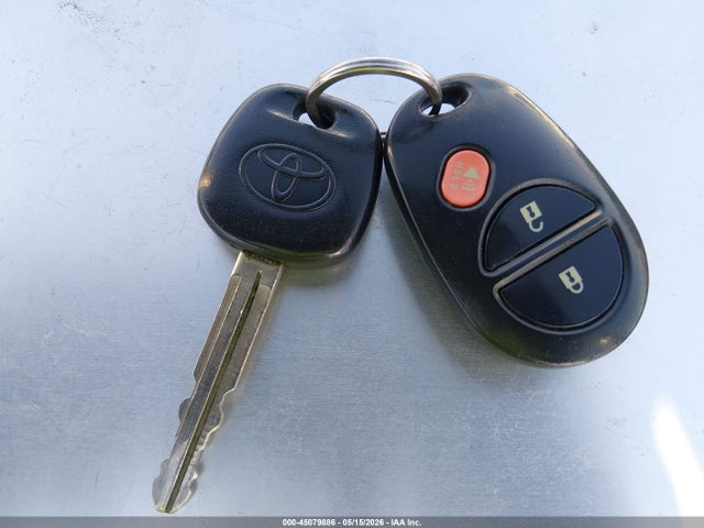 Продаж на аукціоні авто 2010 Toyota Sienna Le, vin: 5TDKK4CC5AS317108, номер лоту: 45079886