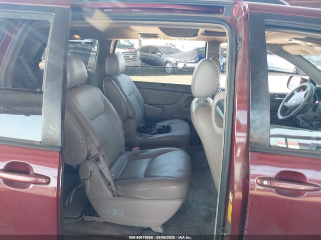 Продажа на аукционе авто 2005 Toyota Sienna Xle, vin: 5TDZA22C25S385752, номер лота: 45079895