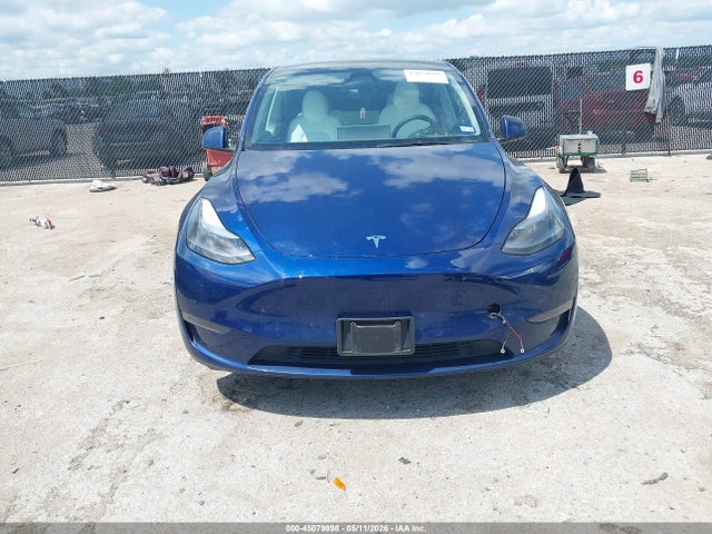 Продаж на аукціоні авто 2025 Tesla Model Y Long Range Dual Motor All-wheel Drive, vin: 7SAYGDEE9SA372032, номер лоту: 45079898