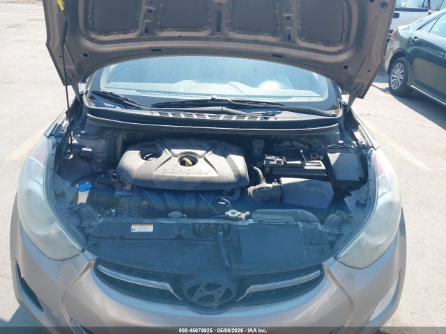 Продажа на аукционе авто 2013 Hyundai Elantra Gls, vin: 5NPDH4AE5DH176322, номер лота: 45079925