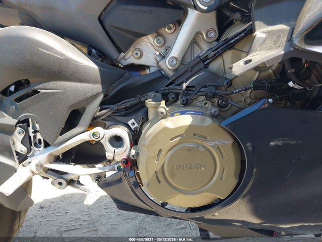 Aukcja sprzedaży 2025 Ducati Panigale V4/v4s, vin: ZDMDAG6W9SB002179, numer aukcji: 45079931