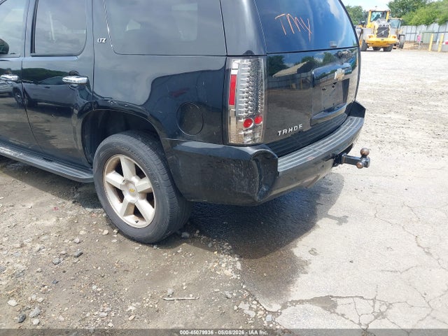 Продаж на аукціоні авто 2008 Chevrolet Tahoe Ltz, vin: 1GNFK13088J105873, номер лоту: 45079936