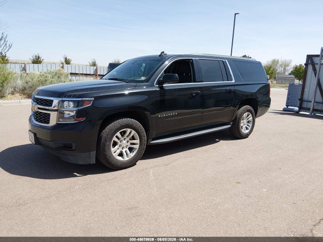 2017 Chevrolet Suburban Ls მანქანა იყიდება აუქციონზე, vin: 1GNSKGECXHR243974, აუქციონის ნომერი: 45079939