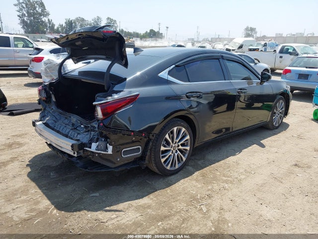 Lexus ES 300H 2025 58ADA1C13SU069967 Image 4
