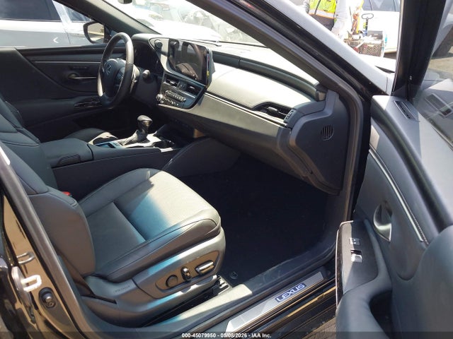 Lexus ES 300H 2025 58ADA1C13SU069967 Image 5