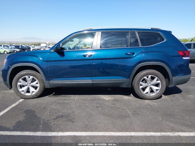 2018 Volkswagen Atlas 3.6l V6 Se/3.6l V6 Se W/technology მანქანა იყიდება აუქციონზე, vin: 1V2LR2CA4JC585697, აუქციონის ნომერი: 45079964