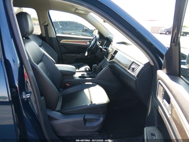 2018 Volkswagen Atlas 3.6l V6 Se/3.6l V6 Se W/technology მანქანა იყიდება აუქციონზე, vin: 1V2LR2CA4JC585697, აუქციონის ნომერი: 45079964