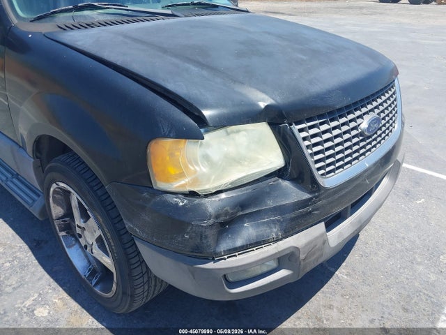 Продажа на аукционе авто 2004 Ford Expedition Xlt, vin: 1FMPU15L44LB46297, номер лота: 45079990