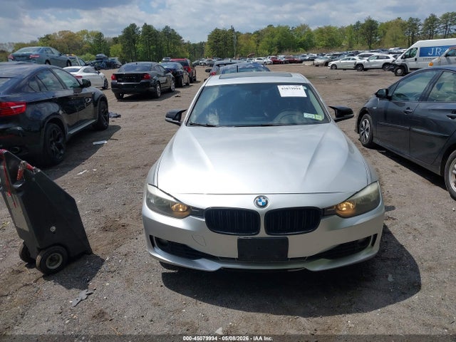 45079994 :رقم المزاد ، WBA3B1C54DK130049 vin ، 2013 Bmw 320i مزاد بيع