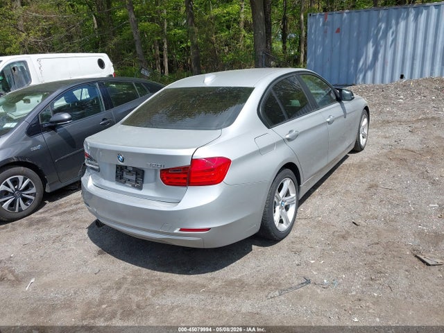 45079994 :رقم المزاد ، WBA3B1C54DK130049 vin ، 2013 Bmw 320i مزاد بيع