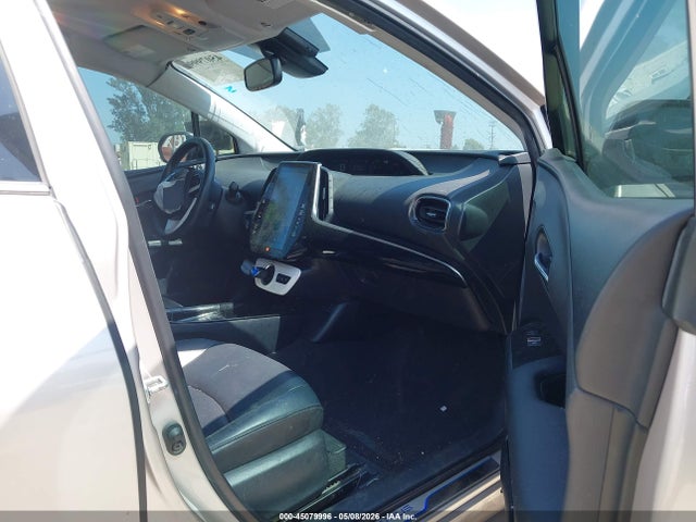 Toyota Prius Prime Advanced 2018 JTDKARFP9J3096063 Image 5