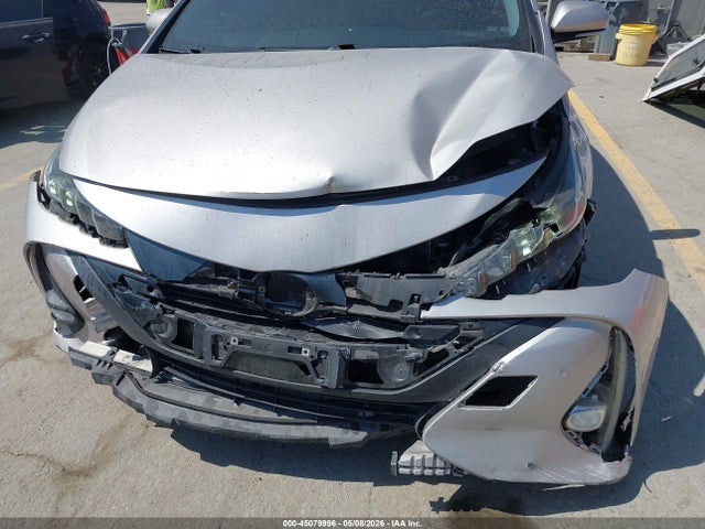 Toyota Prius Prime Advanced 2018 JTDKARFP9J3096063 Image 6