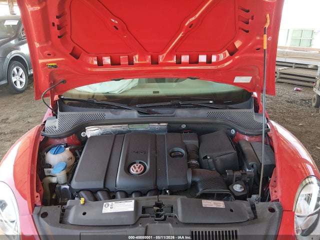2014 Volkswagen Beetle 2.5l მანქანა იყიდება აუქციონზე, vin: 3VWJP7AT4EM602922, აუქციონის ნომერი: 45080001