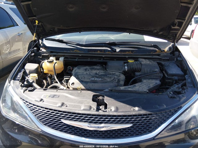 Продажа на аукционе авто 2017 Chrysler Pacifica Touring, vin: 2C4RC1DG4HR675640, номер лота: 45080026