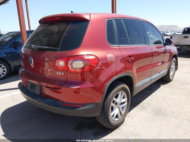 45080028 :رقم المزاد ، WVGAV7AX0BW001817 vin ، 2011 Volkswagen Tiguan S مزاد بيع