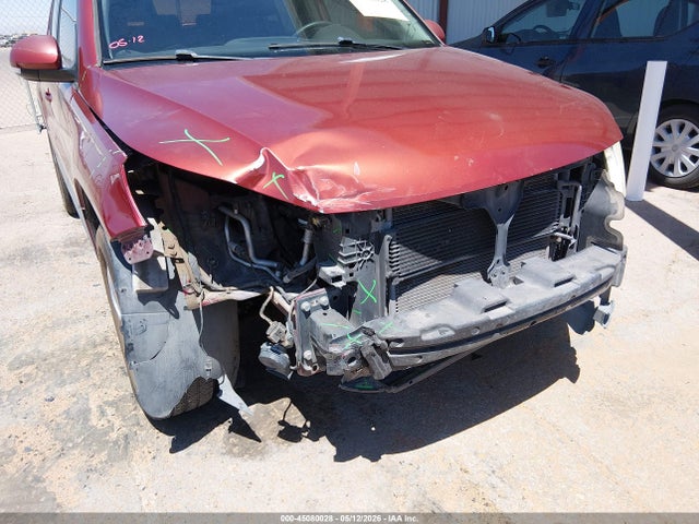 45080028 :رقم المزاد ، WVGAV7AX0BW001817 vin ، 2011 Volkswagen Tiguan S مزاد بيع
