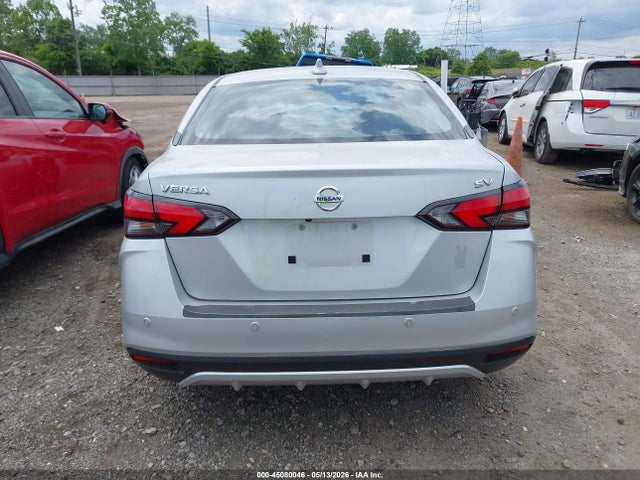Aukcja sprzedaży 2022 Nissan Versa 1.6 Sv Xtronic Cvt, vin: 3N1CN8EV8NL827727, numer aukcji: 45080046