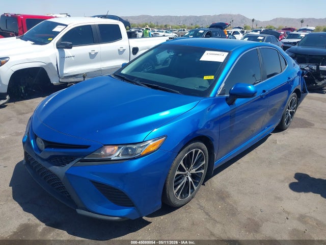 4T1B11HK6JU098488 Toyota CAMRY SE
